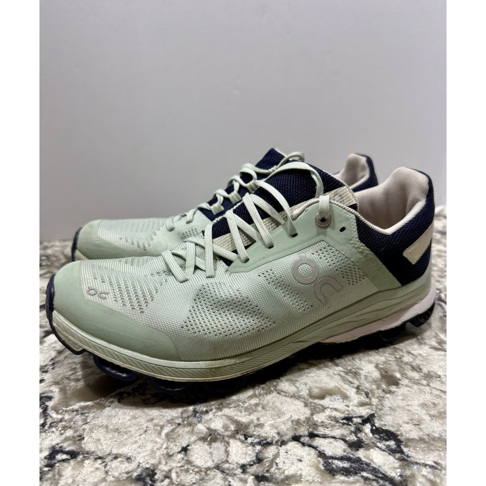 On Cloudsurfer 6 Green Size 9 - Women's Shoes Very Good Condition